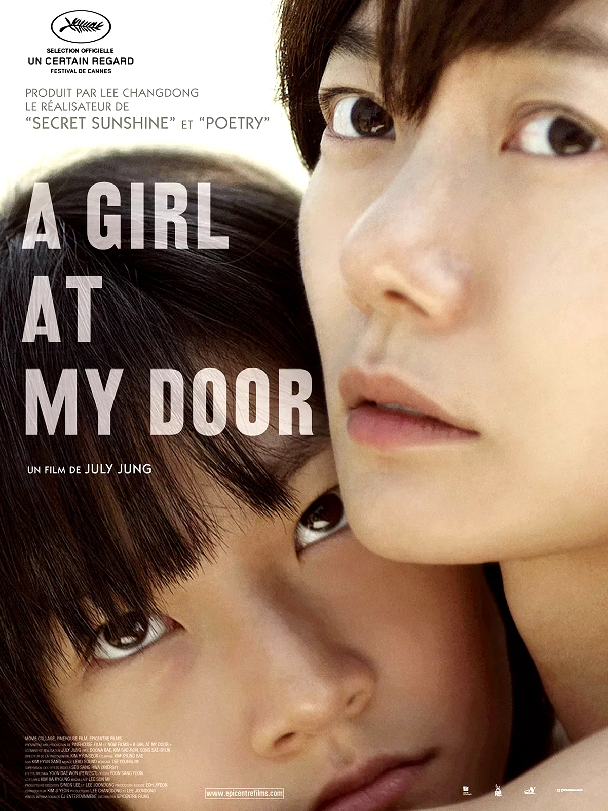 Affiche du film : A Girl at my Door