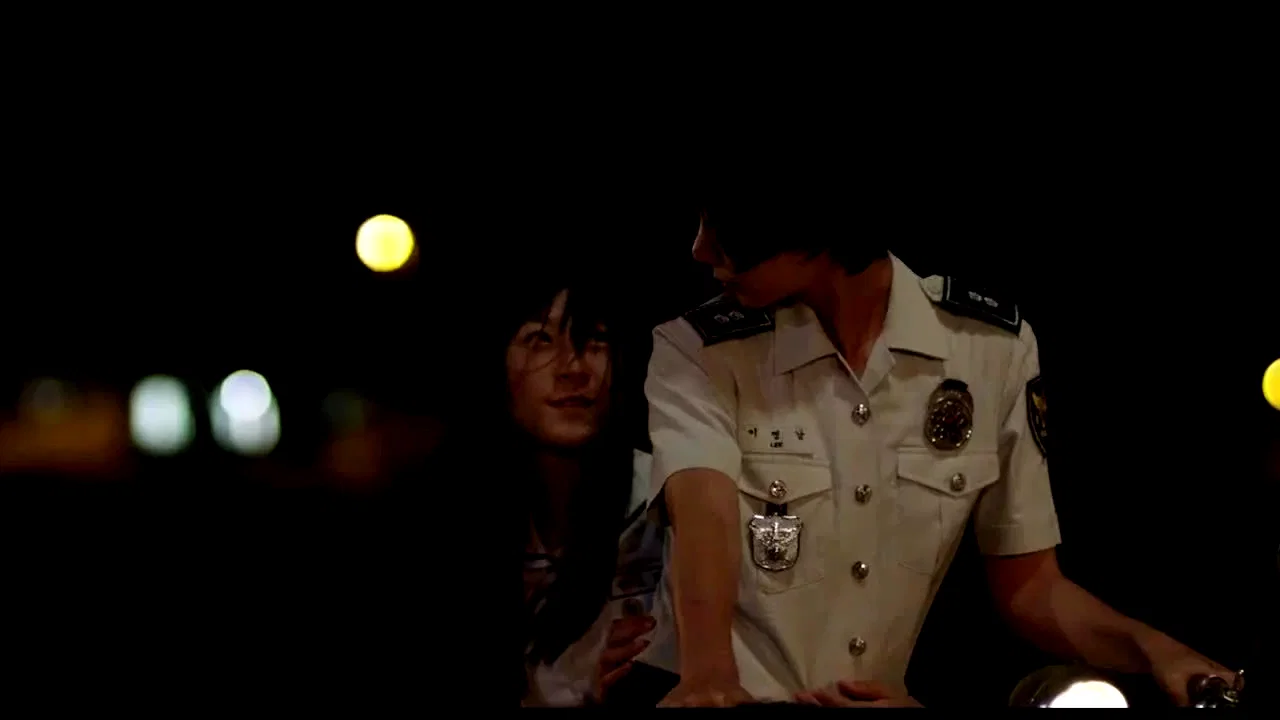 Photo du film : A Girl at my Door