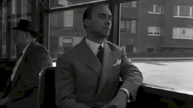 Photo 2 du film : L'homme au crane rase