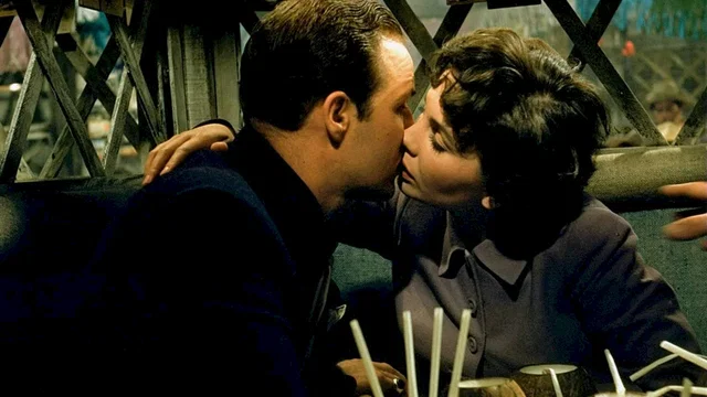 Photo 9 du film : Blanches colombes et vilains messieur