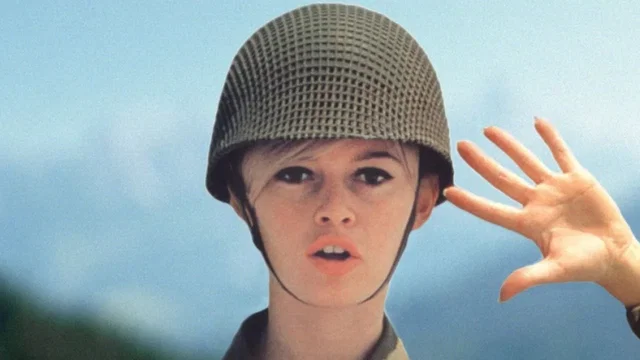 Photo 3 du film : Babette s'en va t'en guerre