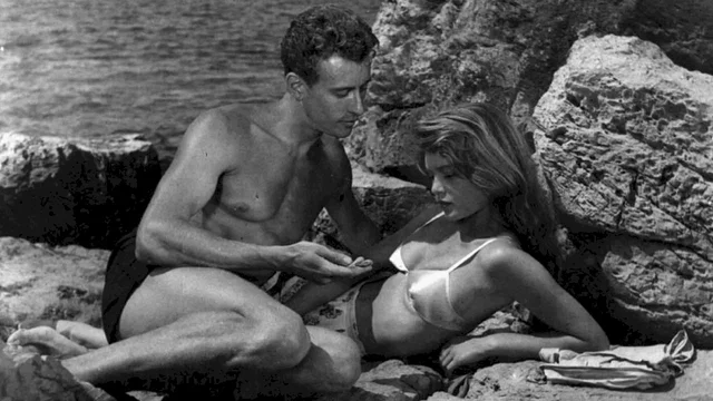 Photo 3 du film : Manina, la fille sans voile