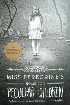 Affiche du film = Peregrine's Home to Peculiars  
