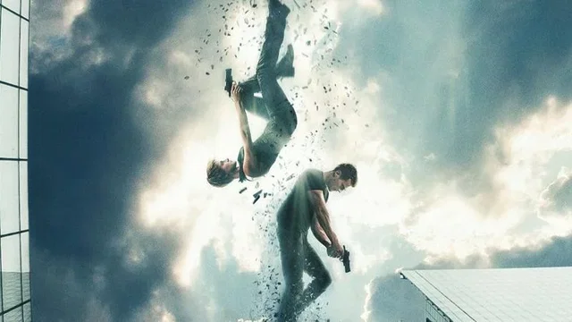 Affiche du film : Divergente 2 : l'insurrection