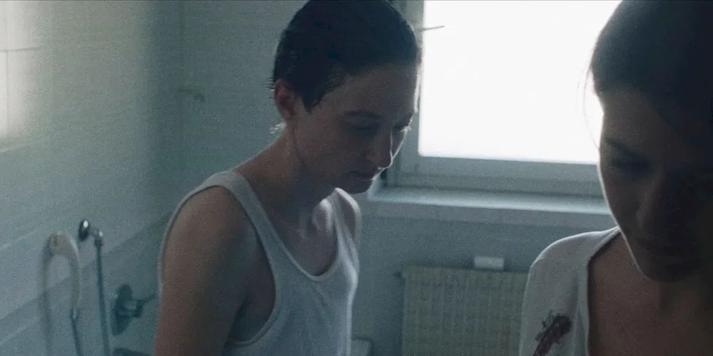Photo 3 du film : Vierge sous serment