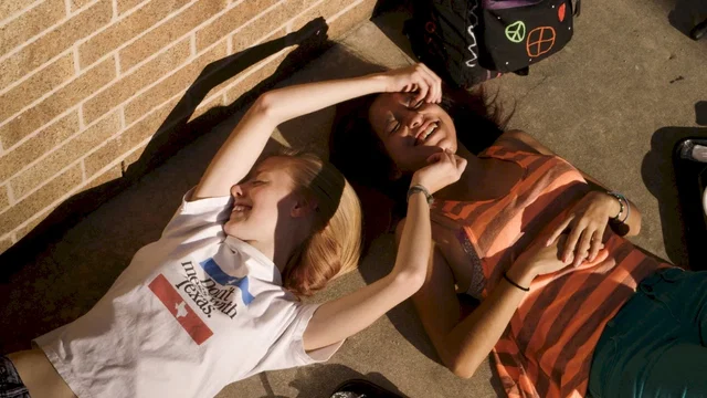 Photo 2 du film : Layla in the Sky
