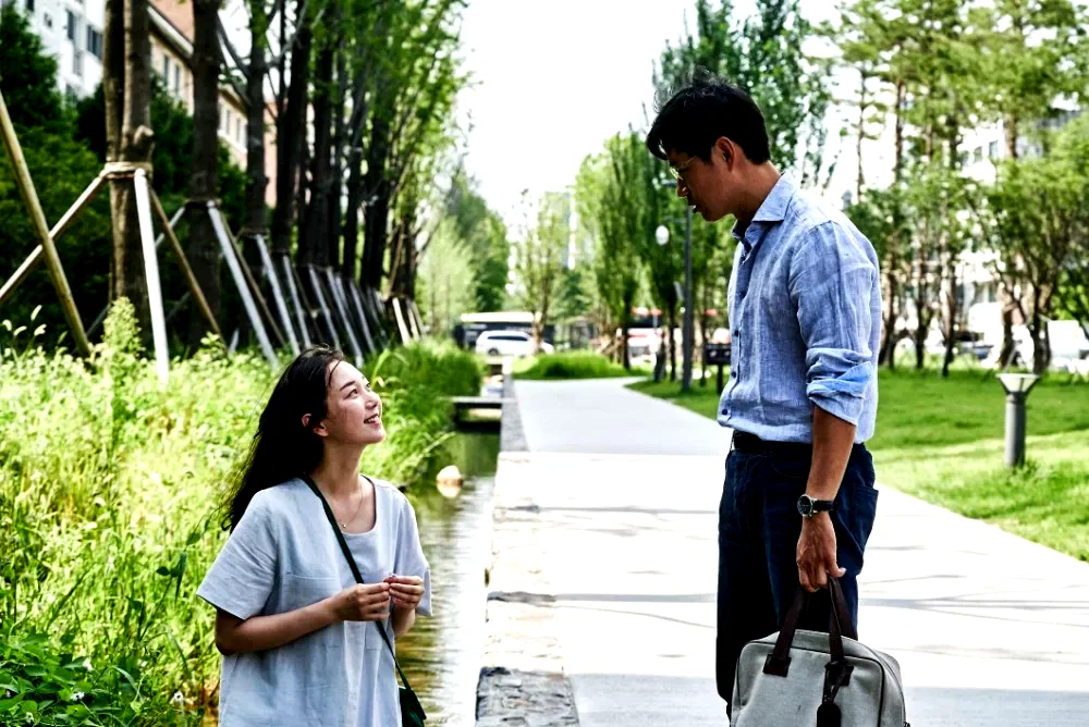 Photo 3 du film : Yourself and Yours