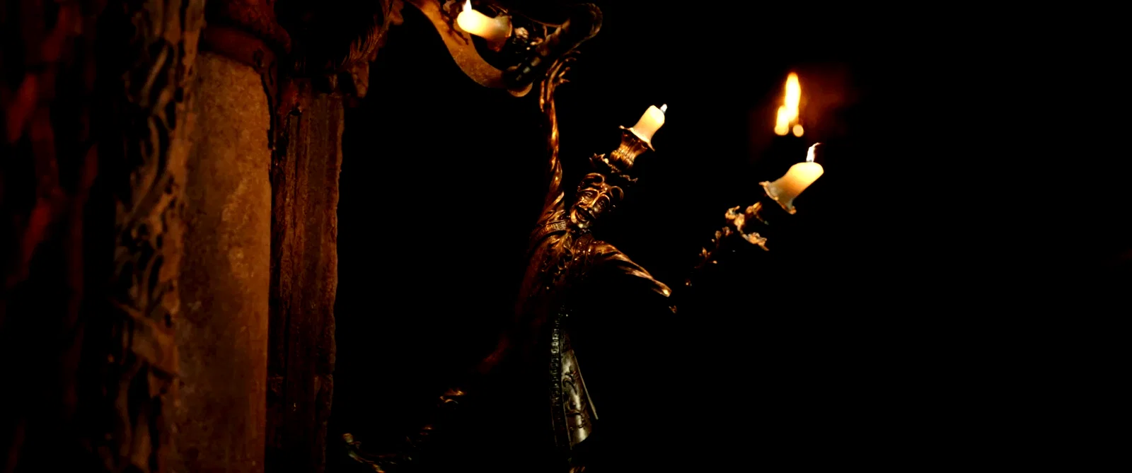 Photo 15 du film : La belle et la bête