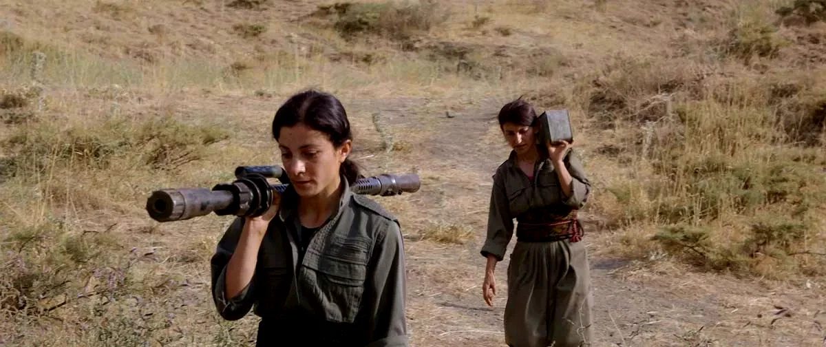Photo 3 du film : Terre de roses