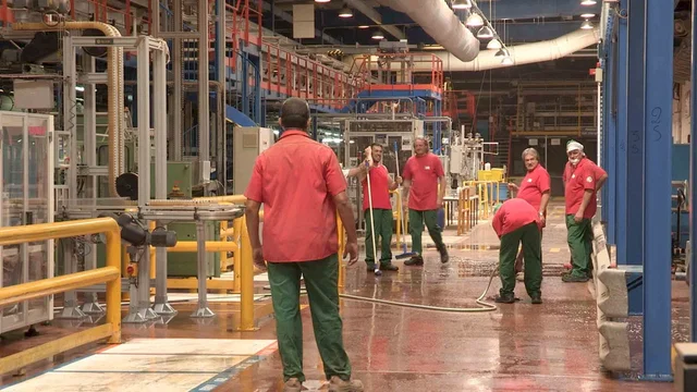Photo 2 du film : 1336 jours, des hauts, débats, mais debout