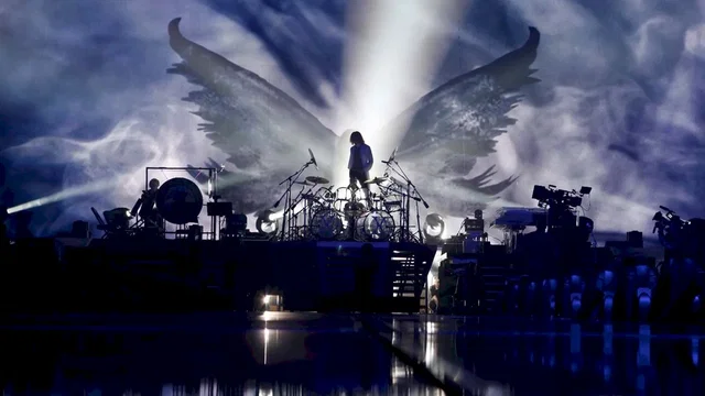 Photo du film : We Are X