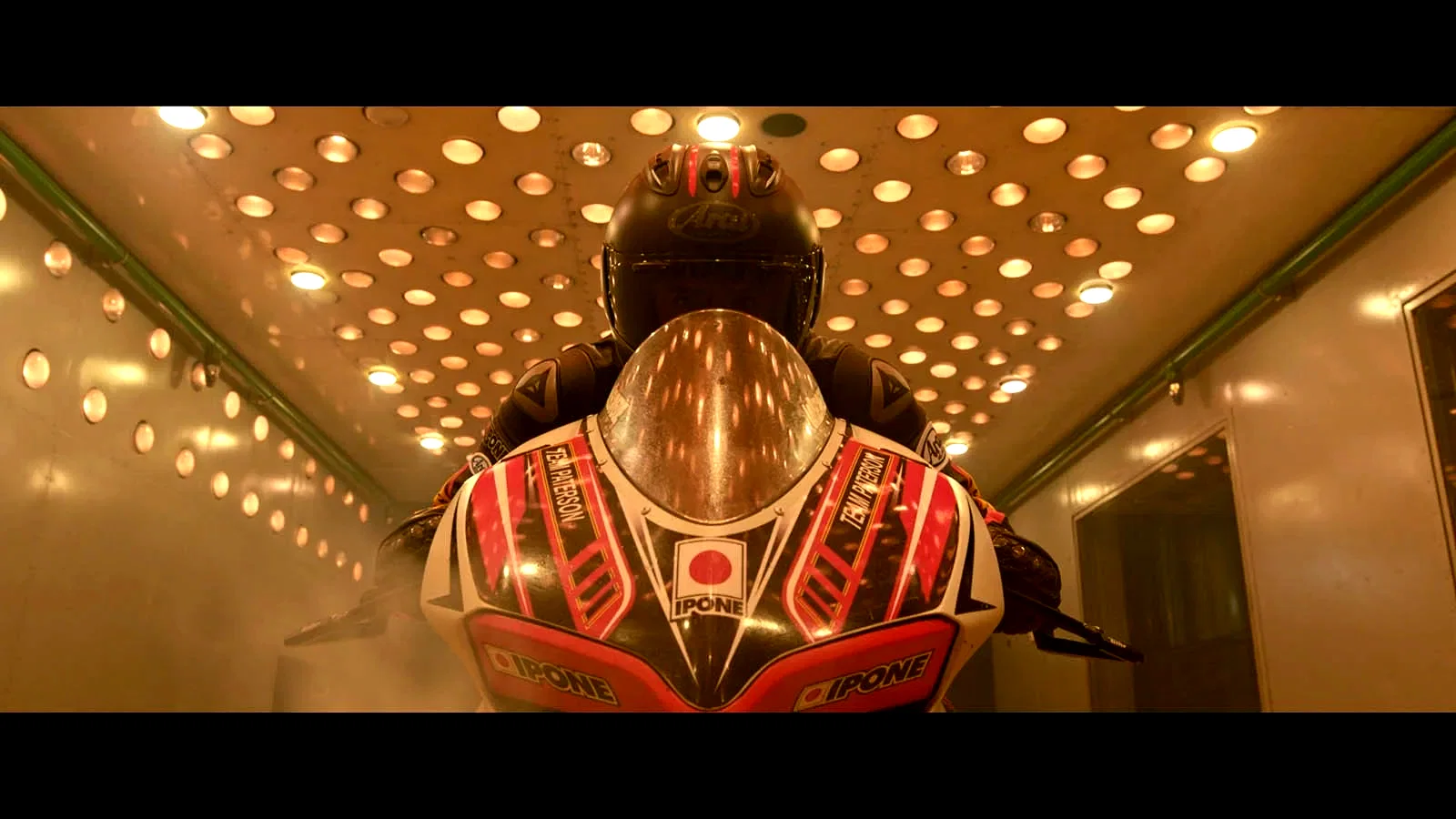 Photo 2 du film : Burn Out
