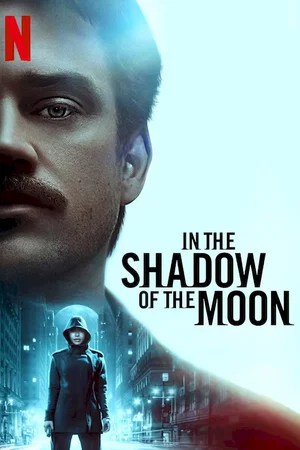 Photo du film : In the Shadow of the Moon