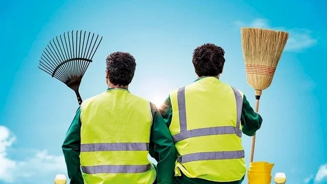 Affiche du film : Les Municipaux, ces héros