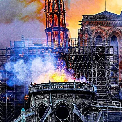 Miniature photo du film : Notre-Dame brûle