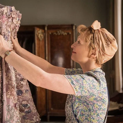 Miniature photo du film : Une robe pour Mrs Harris