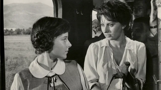 Photo 11 du film : La Paysanne aux pieds nus