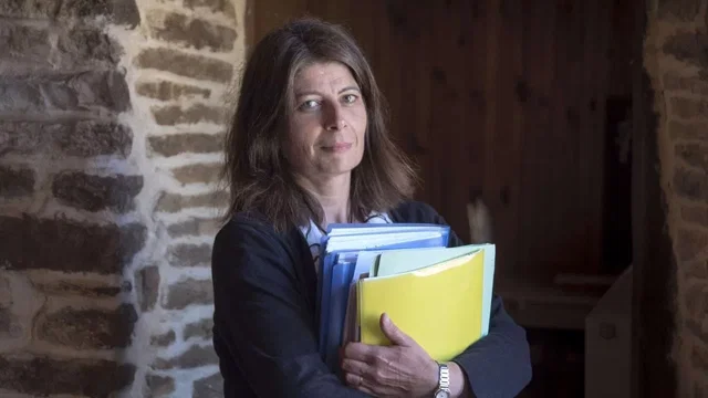 Photo 2 du film : Sophie Rollet contre Goodyear