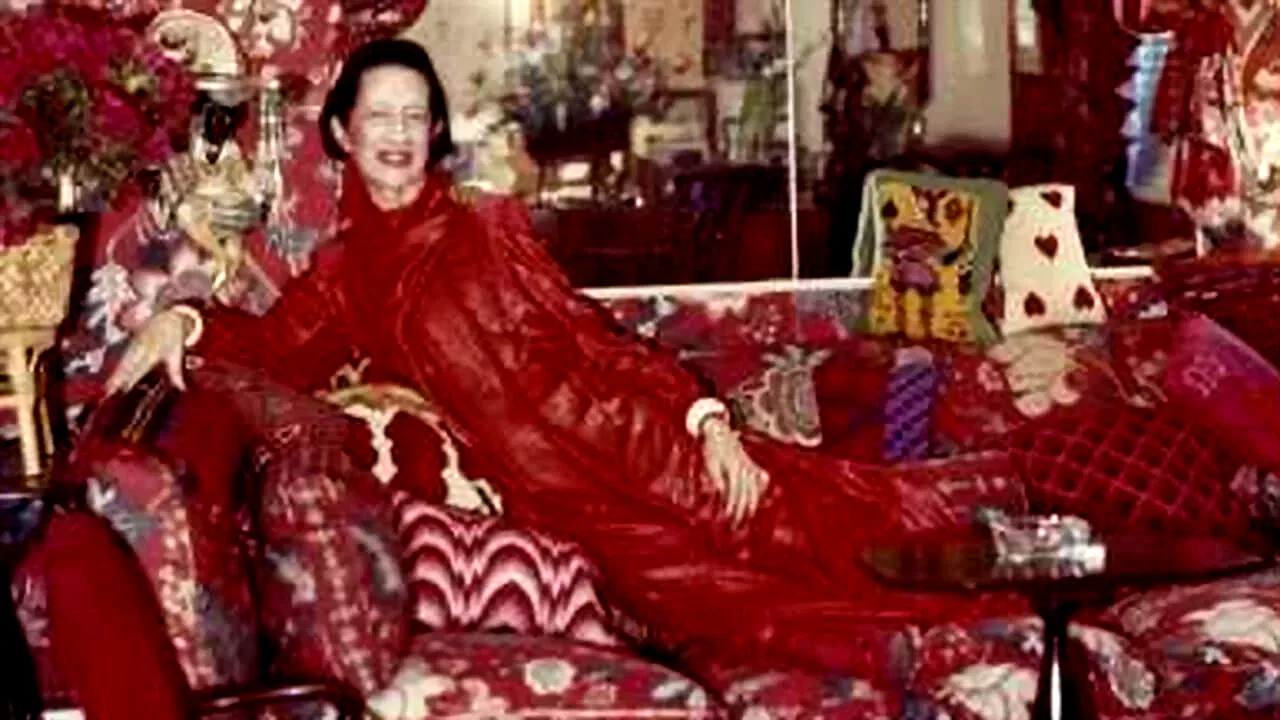 Photo du film : Diana Vreeland : l'oeil doit vagabonder