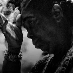 Photo du film : Cesária Évora, la diva aux pieds nus