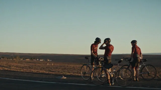 Photo 2 du film : Hard Miles