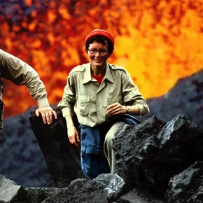 Photo du film : Au cœur des volcans : Requiem pour Katia et Maurice Krafft