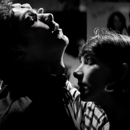 Miniature photo du film : A Girl Walks Home Alone at Night