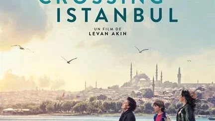 Affiche du film : Crossing Istanbul