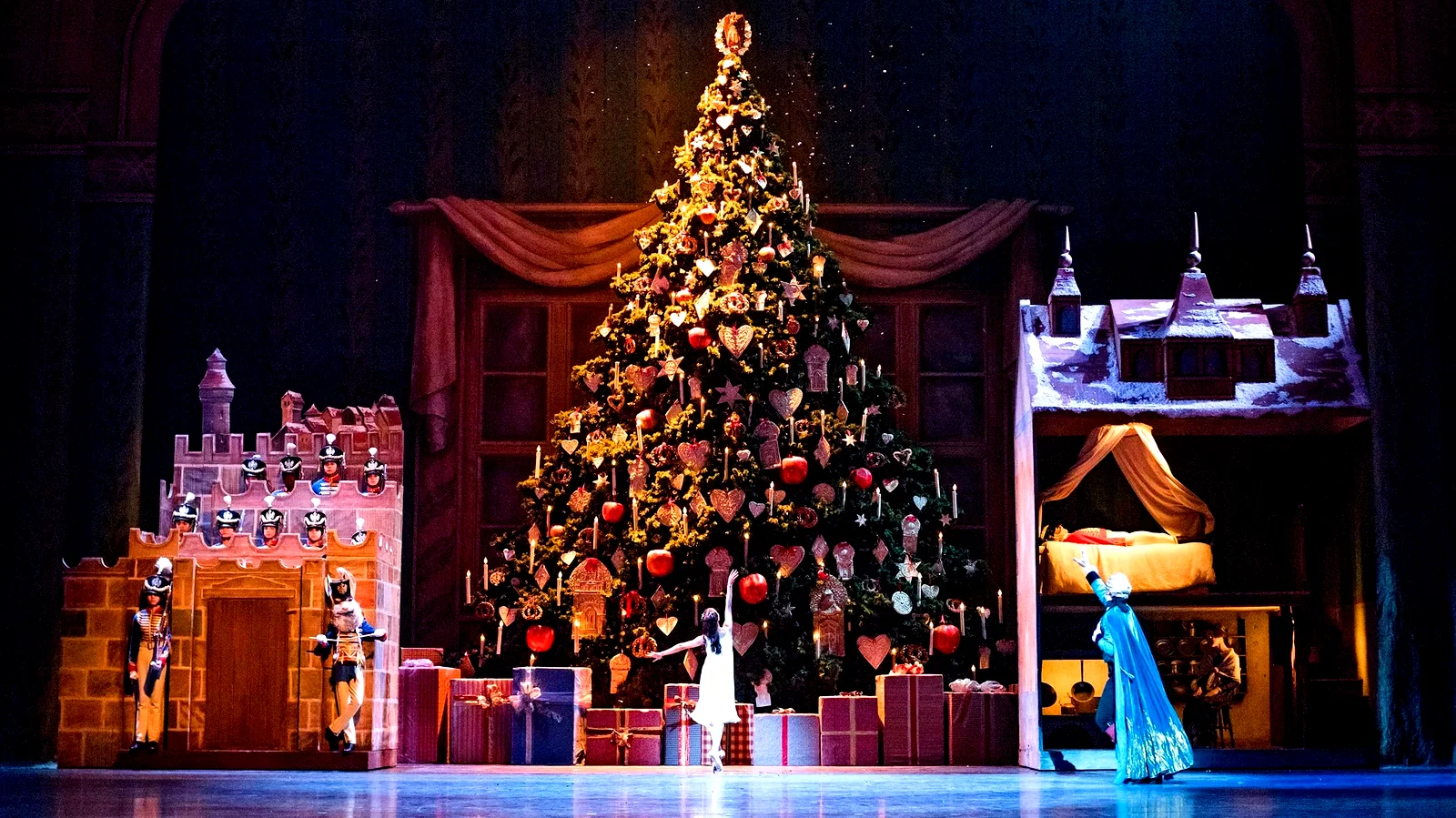 Photo du film : Casse-Noisette (The Royal Ballet)