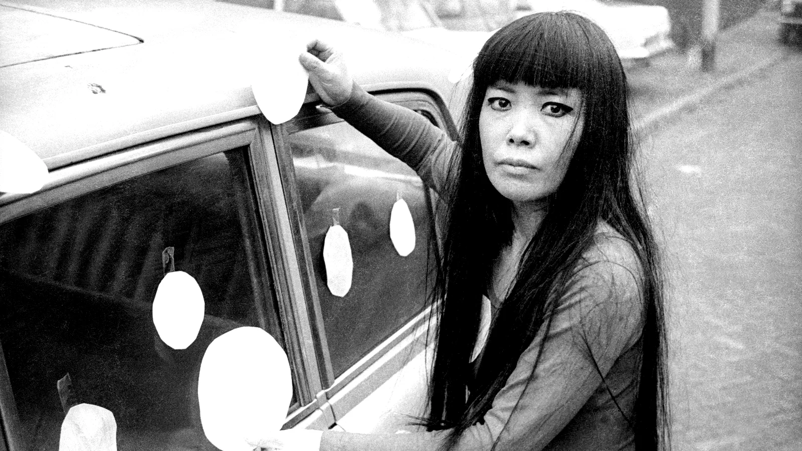 Photo 2 du film : Kusama : Infinity