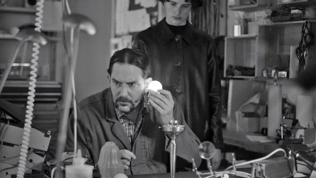Photo du film : Electric Fields