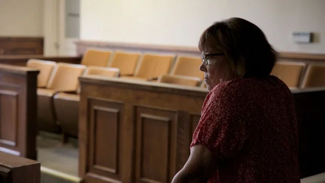 Photo 2 du film : Lindy Lou, jurée numéro 2