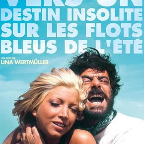 Photo du film : Vers un destin insolite sur les flots bleus de l'été