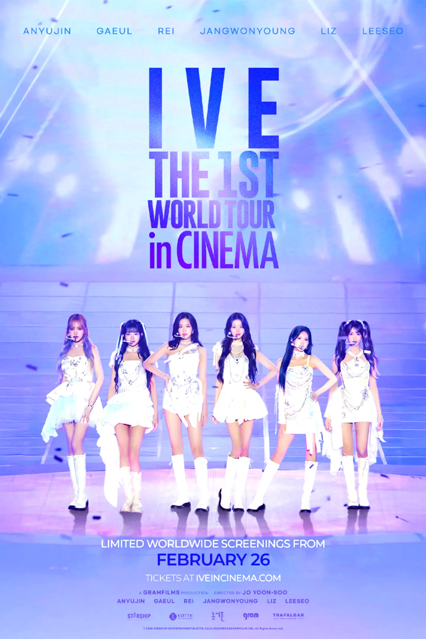 Affiche du film : IVE THE 1ST WORLD TOUR in CINEMA