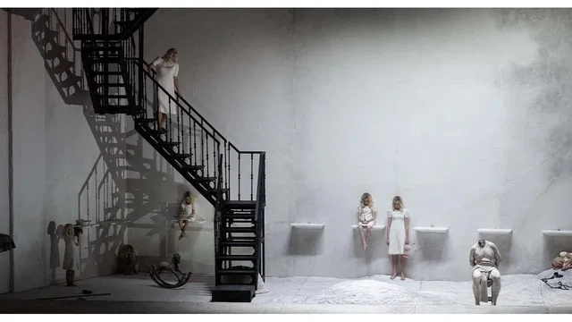 Photo 2 du film : The Metropolitan Opera: Salome