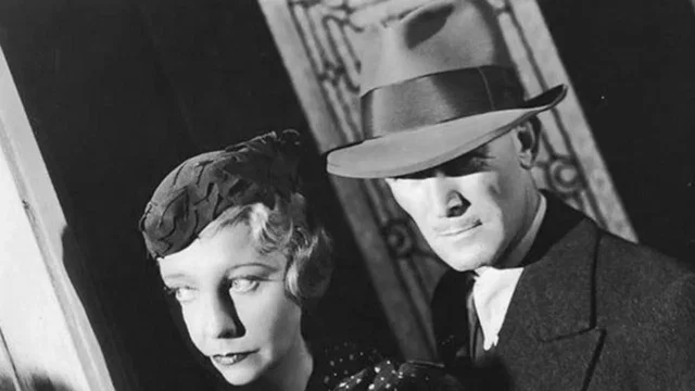 Photo 1 du film : Murder on a Bridle Path