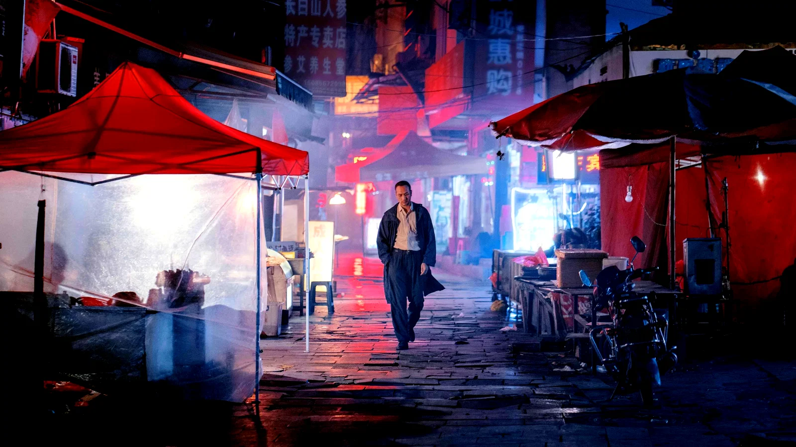 Photo 1 du film : Un grand voyage vers la nuit