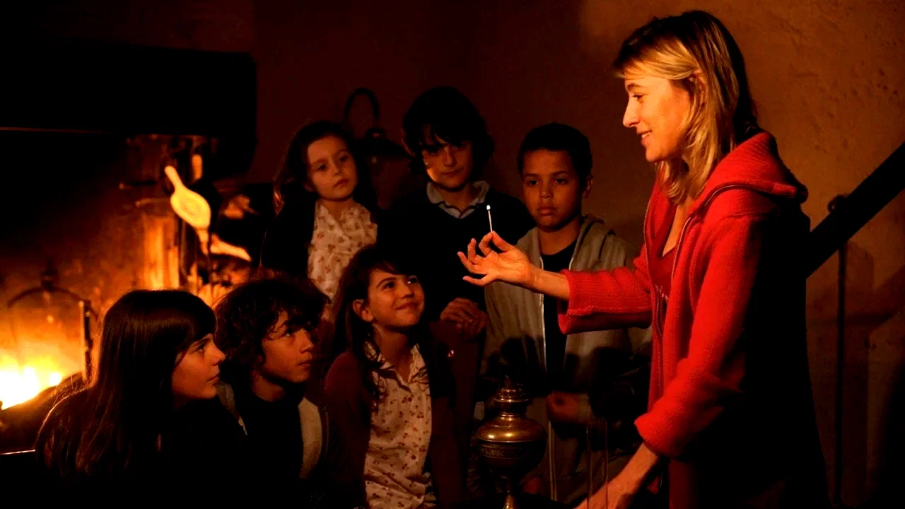 Photo 11 du film : Les mains en l'air