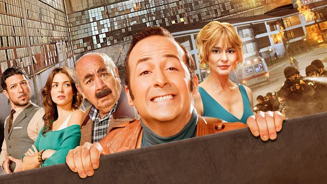 Photo du film : Sen Kimsin ?