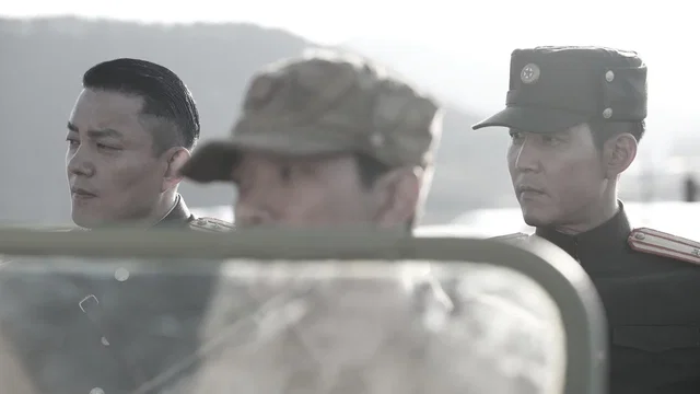 Photo 4 du film : Memories of War