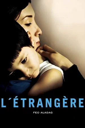 Affiche du film : L'étrangère