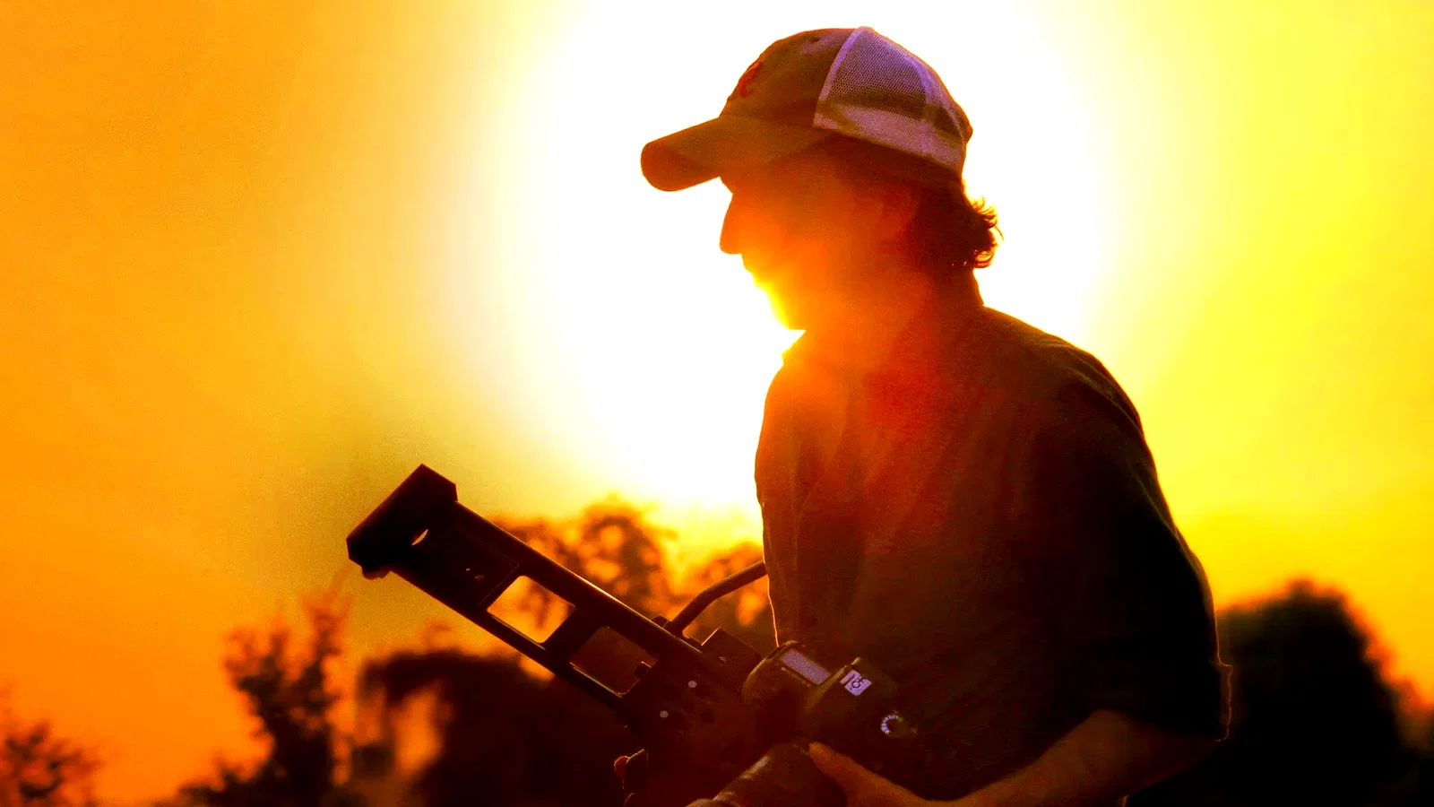 Photo 2 du film : Reporters en Ukraine : Vie et mort de Brent Renaud