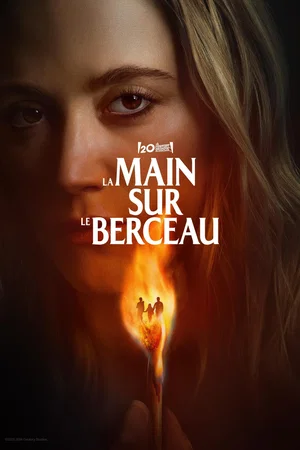 Photo du film : La main sur le berceau