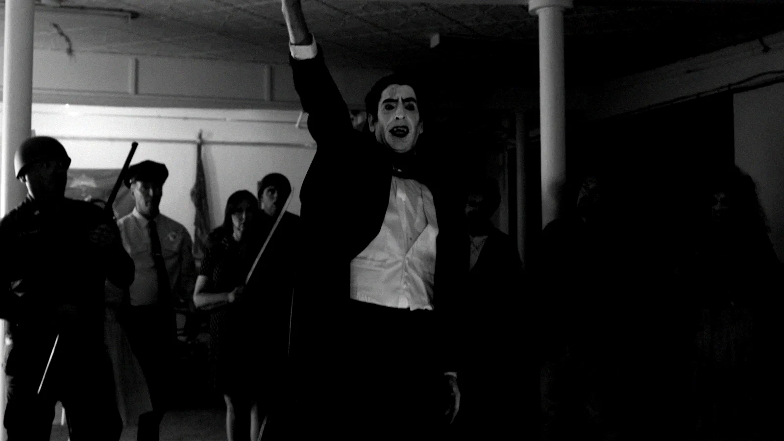 Photo 2 du film : Vampire Zombies...from Space!
