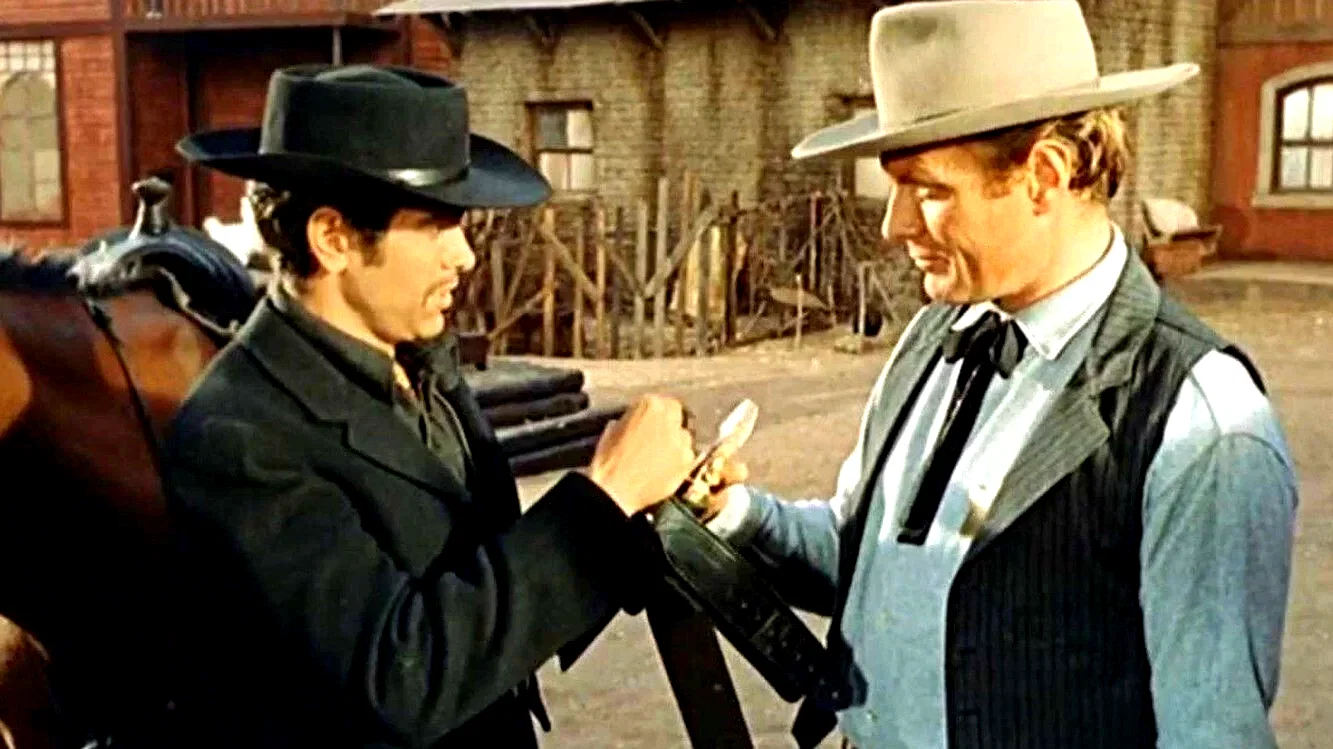 Photo 2 du film : Ringo au pistolet d'or