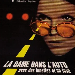 Photo du film : La Dame dans l'auto avec des lunettes et un fusil