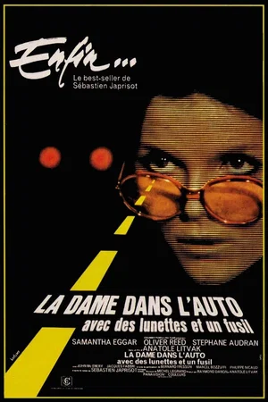 Photo 3 du film : La Dame dans l'auto avec des lunettes et un fusil