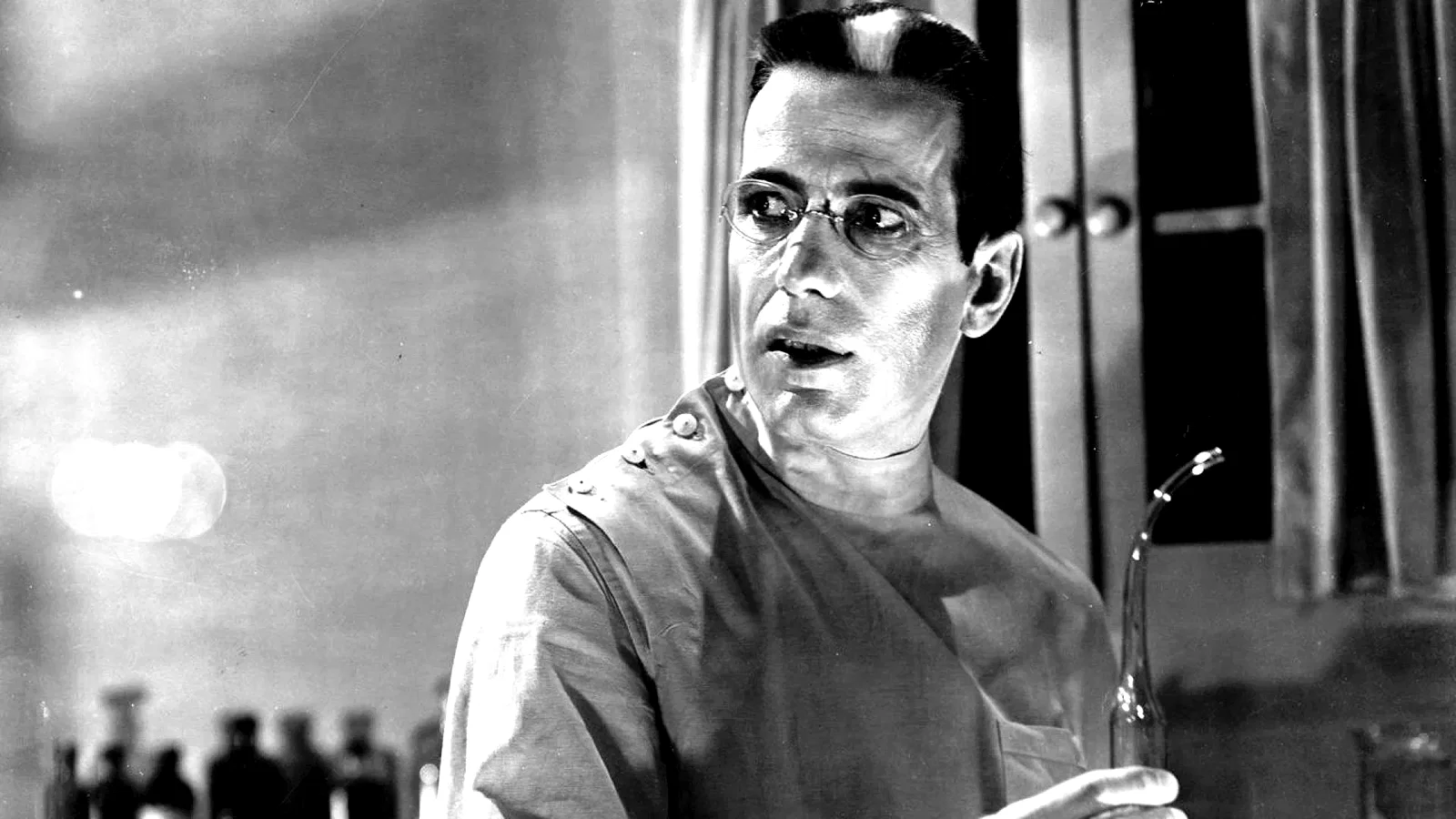 Photo 2 du film : Le retour du docteur x