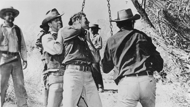 Photo du film : Le collier de fer