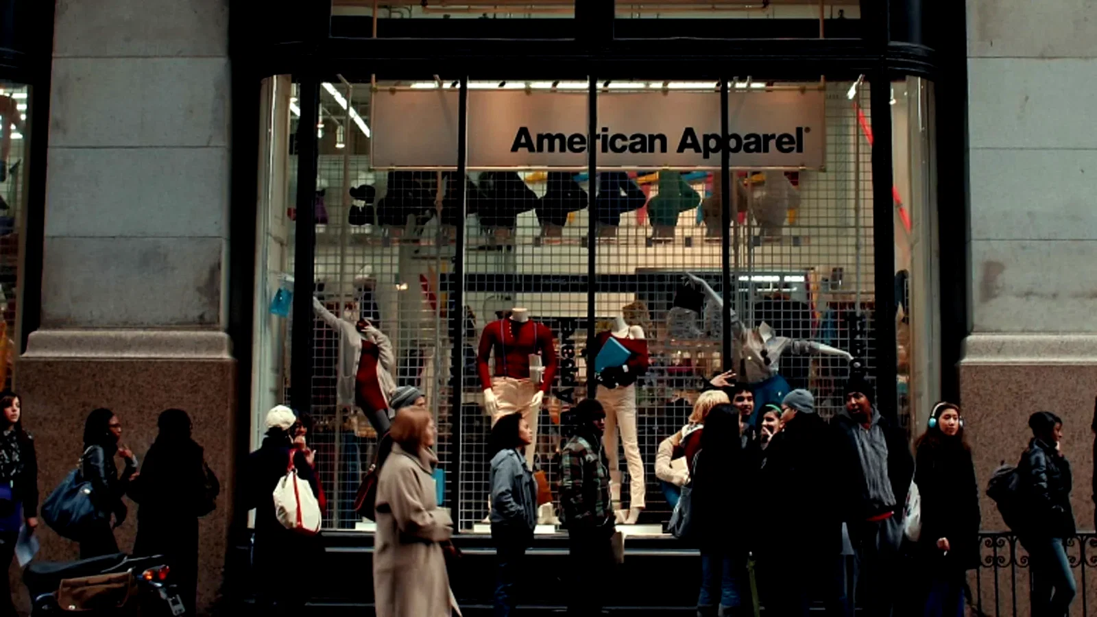 Photo 2 du film : Chaos d'anthologie : Sur l'autel d'American Apparel